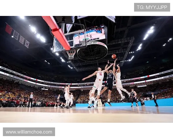 ✅体育直播🏆世界杯直播🏀NBA直播⚽广州花都通报：广花路东镜隧道出口突发地面下陷，1人受伤sports